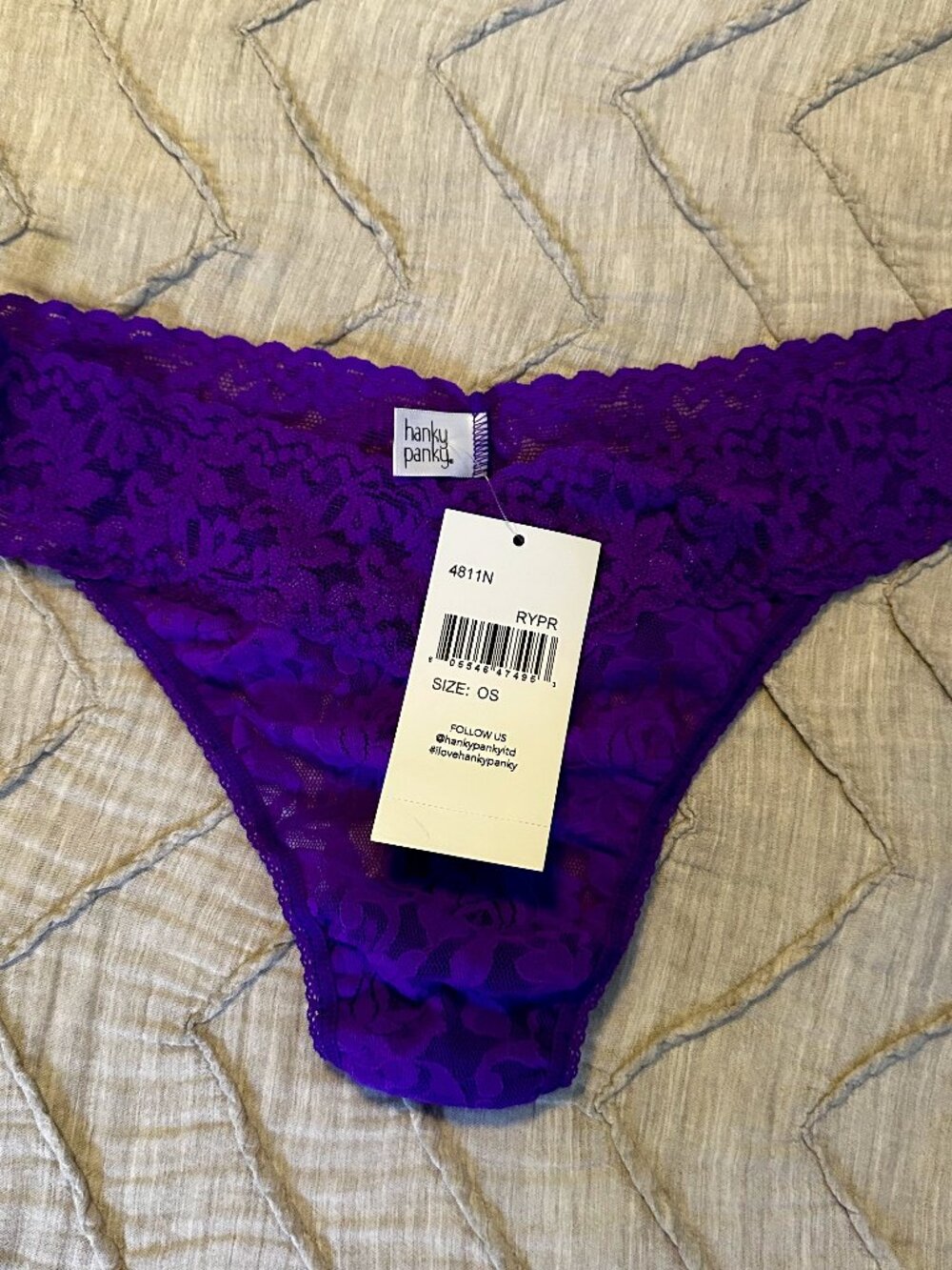 Hanky Panky Signature Lace Thong - Purple - NWT